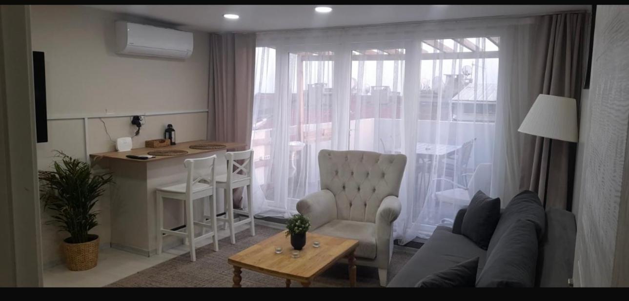 Fatih Merkezi Lokasyon Guzel Teras Manzarasi Apartament Istanbul